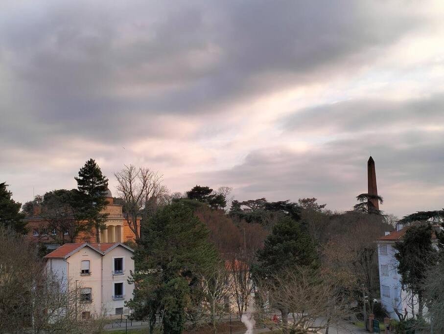Charmant Logement, Vue Sur Toulouse 1 Min Du Metro Exterior foto